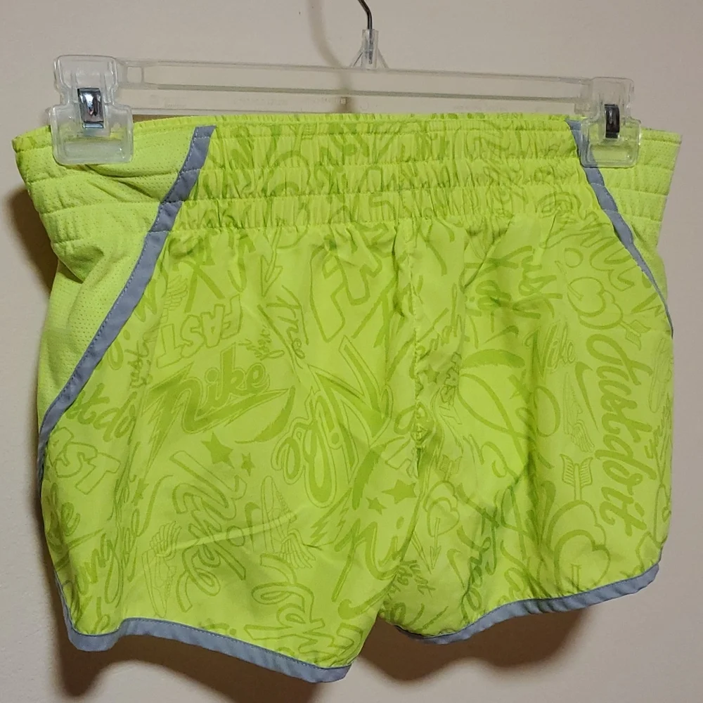 Nike Green dri-fit athletic shorts size M